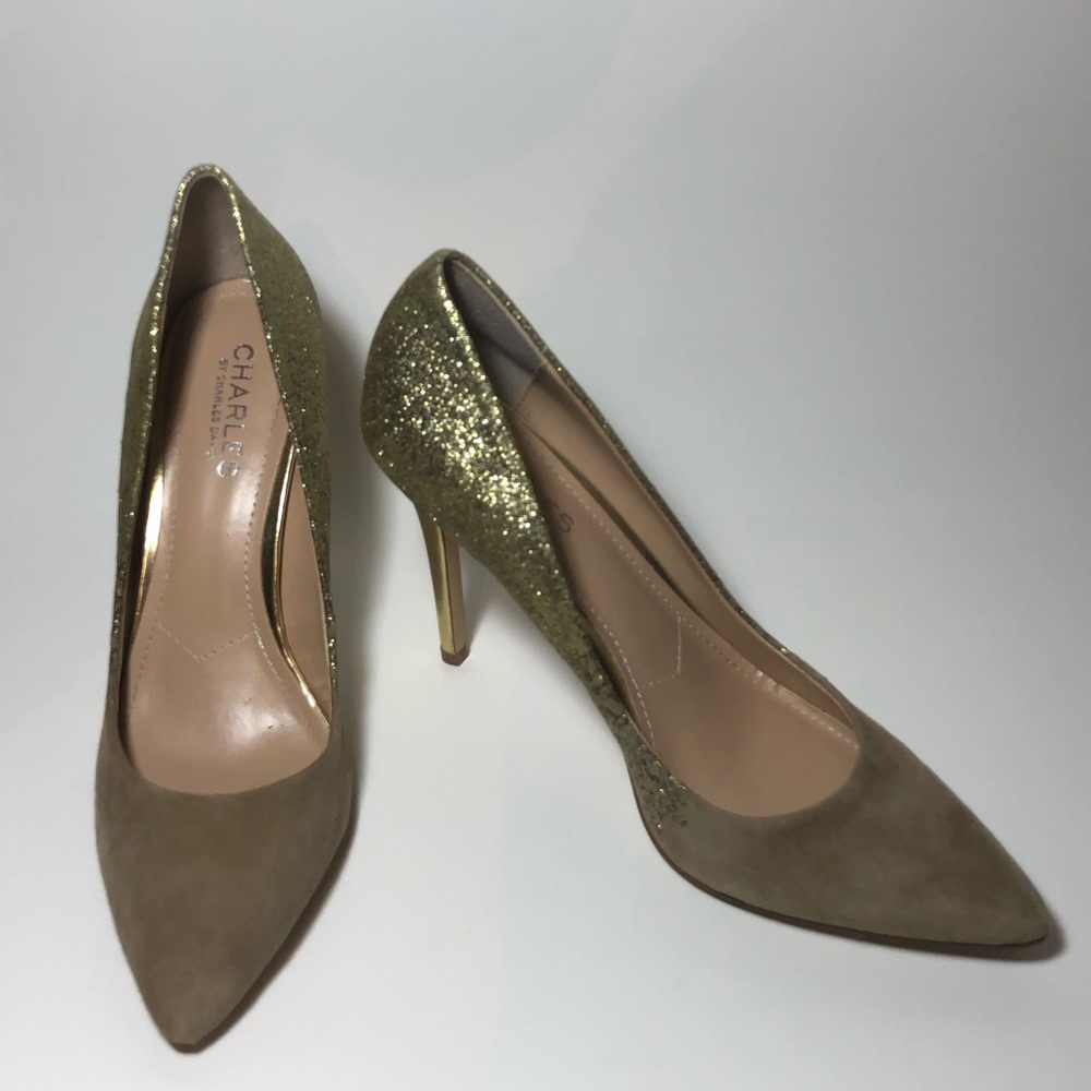 Charles David Suede Gold Heels S 8 1/2